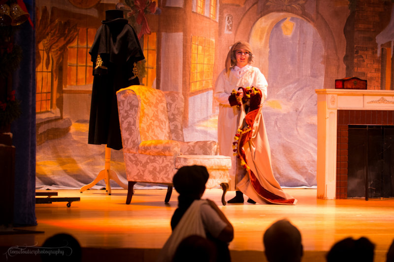 NPHS-Christmas_Carol-570.JPG