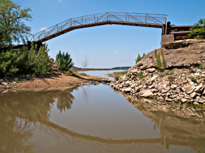 Walking bridge over inlet #3