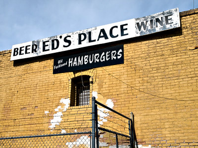 Ed's Place, Taylor Tx