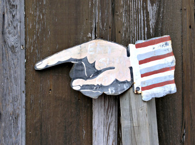 Finger pointing,  Bastrop, Texas