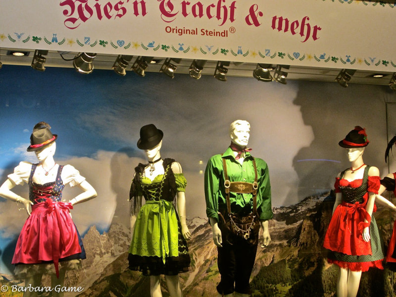 Traditional costume (dirndl) for sale