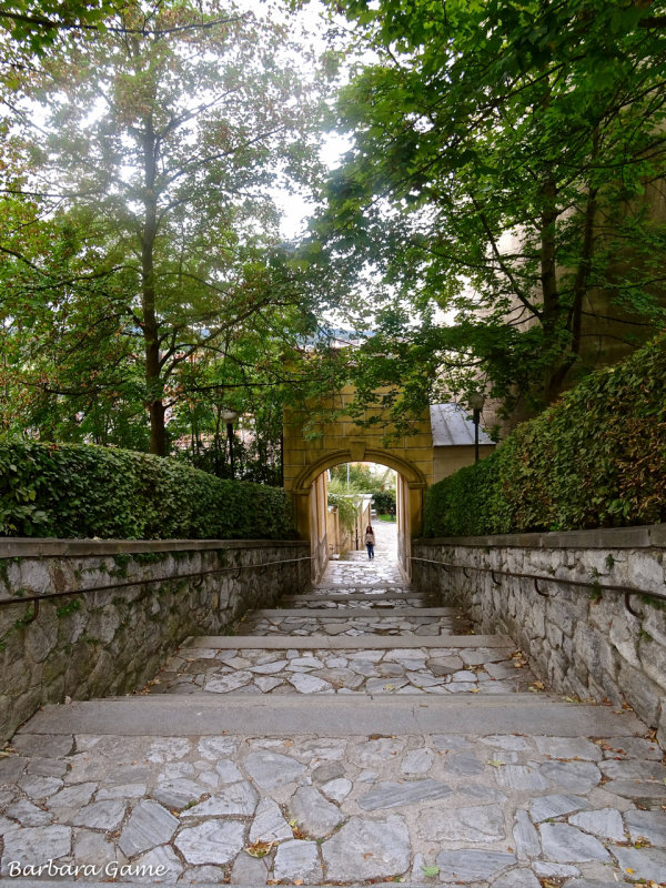 Steps from the Abbey