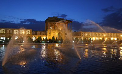 Naqsh-e Jahan Square with the Ali Qapu Palace.