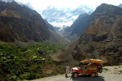 Jeep, Chitral Valley, Hindu Kush, North West Frontier, Pakistan