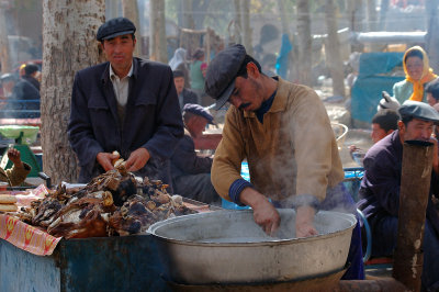 Lunch, Upal Monday Market, Xinjiang, China