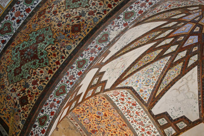 Decorative ceiling of the Qajar Pavilion, Bagh-e Fin