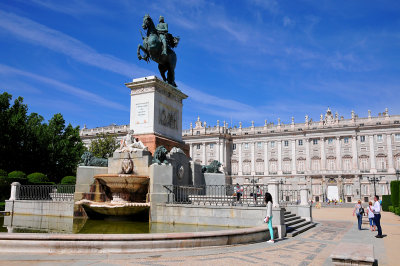 Royal Palace Square, Madrid
