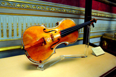 Stradivarius Collection in Royal Palace, Madrid