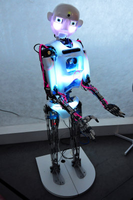 Intreactive Robot on International Robotechnique Show