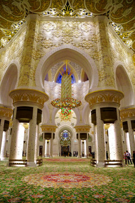 Inside Sheikh Zayed Grand Mosque