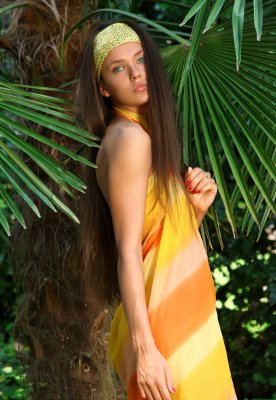 Elina Sol in Amazon collage