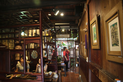 Another view of the inside of the tea house.