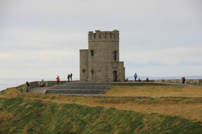 Built in 1835 by local landlord Cornellius O'Brien as an observation tower for tourists and to impress women he was courting.