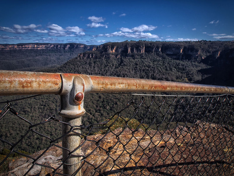 Rusty Fence w.jpg