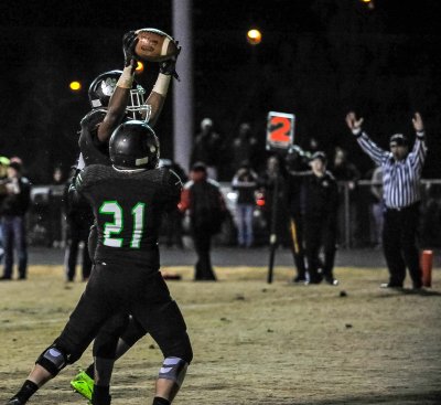 PHS FOOTBALL (16) VS GWYNN PARK HS (14) - 11/20/15 - MD 2A PLAYOFF