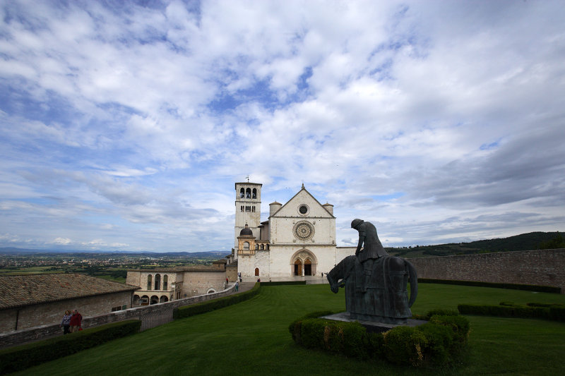 Assisi-basilica di San Francesco-28YG6H6289-.jpg