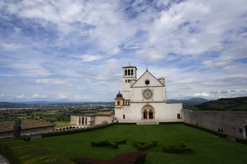 Assisi-basilica di San Francesco-29YG6H6292-.jpg