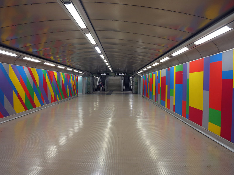 Napoli-Metro-IMG_0430.jpg
