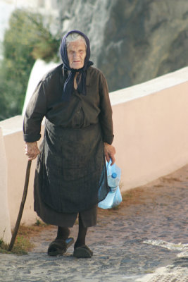 old woman-Santorini