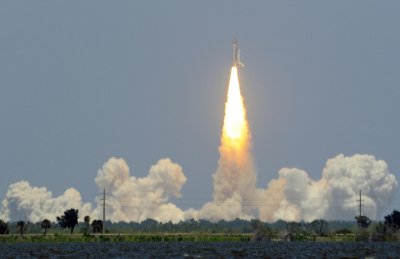 Shuttle Atlantis Liftoff