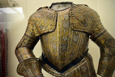 Armour gold inlay.jpg