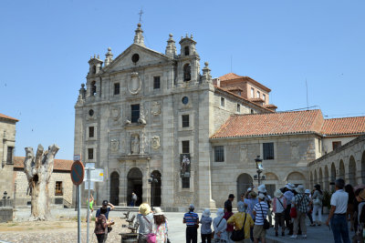 Avila Convent of St Therese.jpg