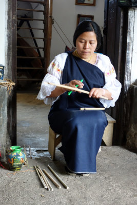 Making Andean Pipes, Otavalo.jpg