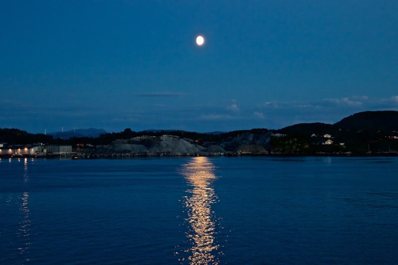 The moon. Rrvik