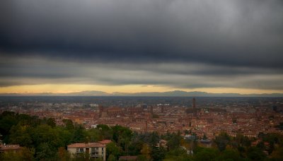 Bologna under the Venus cyclone - On the horizon the Alps and prealps