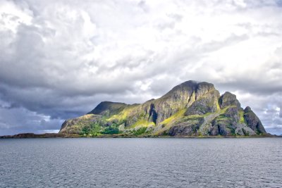 From Flor to Bergen, the Kinn Island