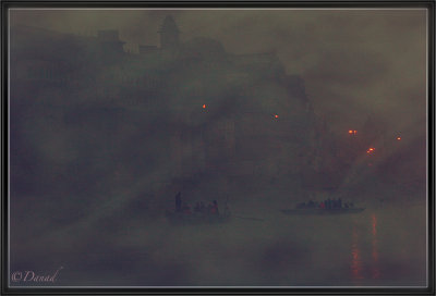 Les Passeurs de la Nuit. Varanasi.