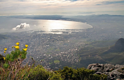 cape town from table mountain 2