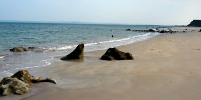 Bunawonder Beach on Tralee Bay