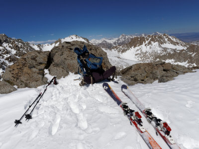 Summit of Mt Gilbert (13,106ft; 3995m)