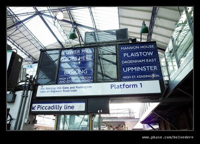 Earl's Court Train Indicator