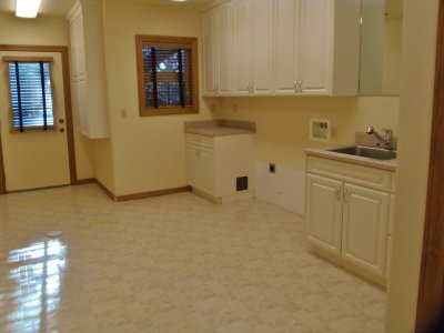 guest kitchen-lower level