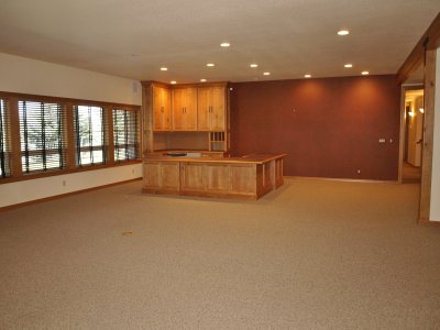 Huge office w/TV room & Fireplace