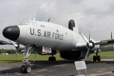 EC-121D