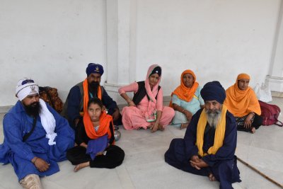Sikh Temple pilgrims