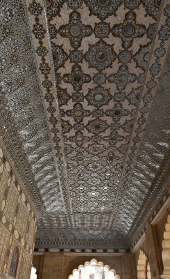  Amber Fort - chamber of mirrors