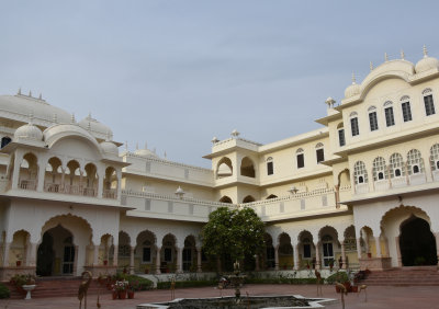   Nahargarh Hotel - Ranthambore