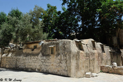 Stone huts of Deir al Sultan monastery DSC_3410