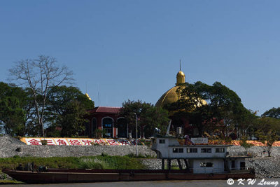  Kings Roman Casino on the bank of Mekong River (Laos side) DSC_2393