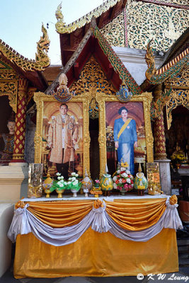 Images of King Bhumibol & Queen Sirikit DSC_1868