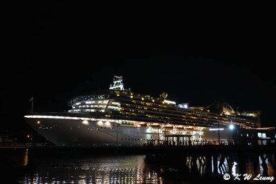 Golden Princess @ night DSC_2726