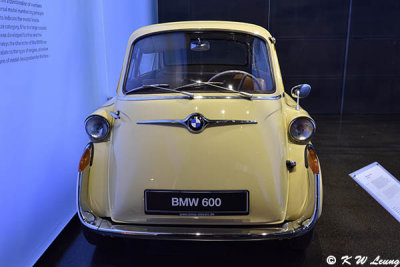 BMW 600