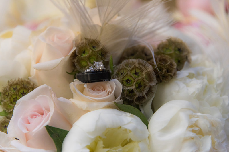 AshleyBobbyGreger_Wedding_0023.jpg