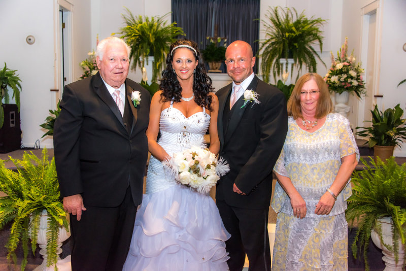 AshleyBobbyGreger_Wedding_0465.jpg