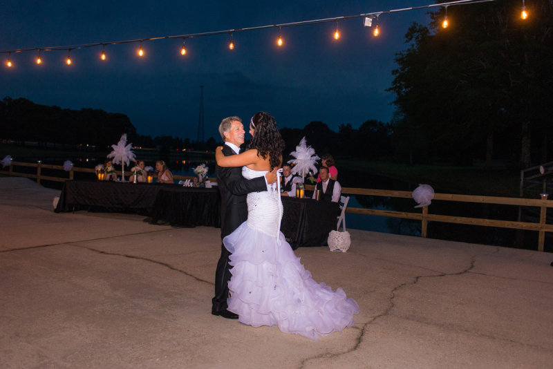 AshleyBobbyGreger_Wedding_0650.jpg