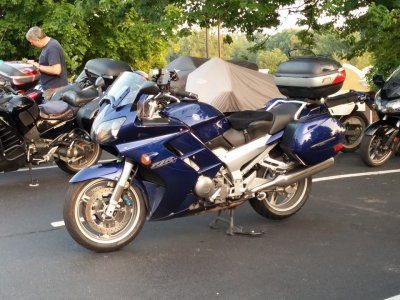 2005 FJR.jpg